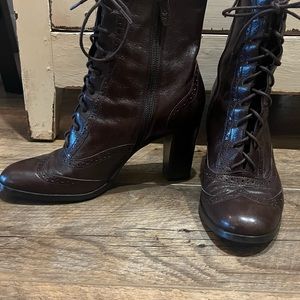 Circa JOAN&DAVID Bootie size 7.5